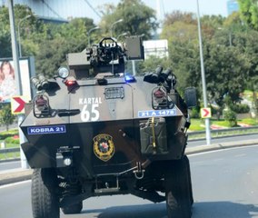 Cumhurbaşkanı Erdoğan'ın Konvoyunda Zırhlı Araç