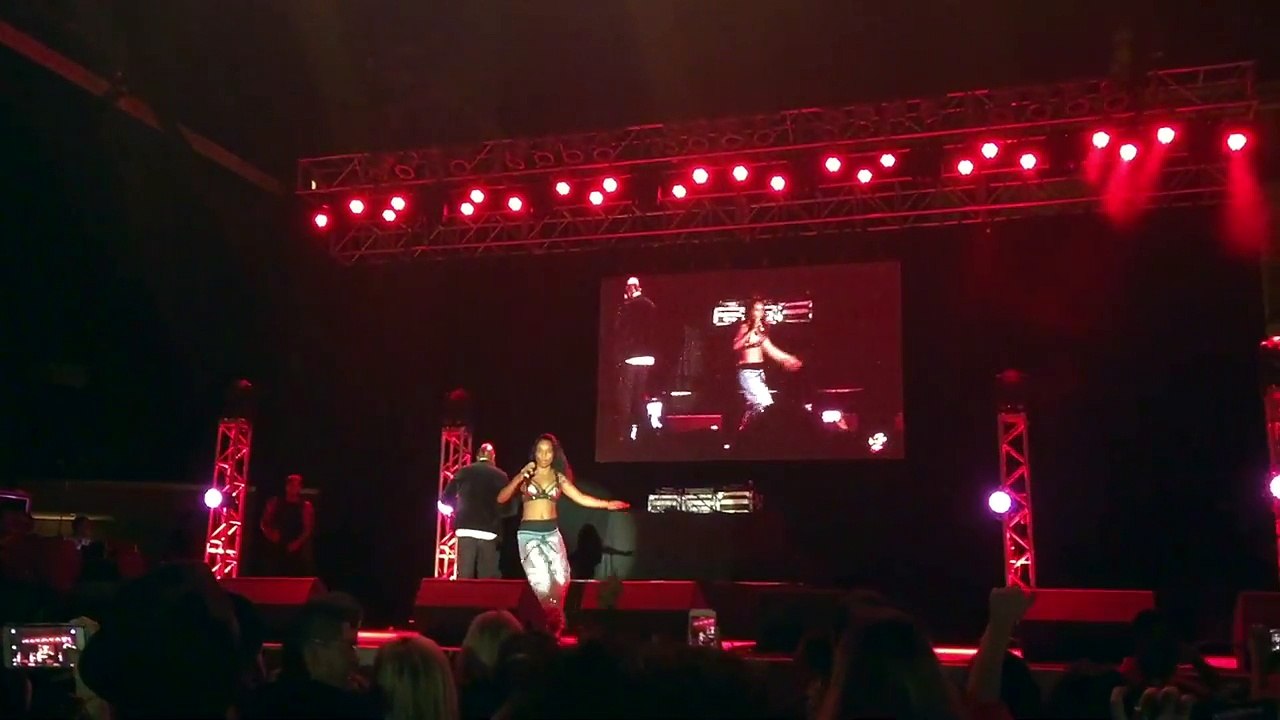 TLC - No Scrubs