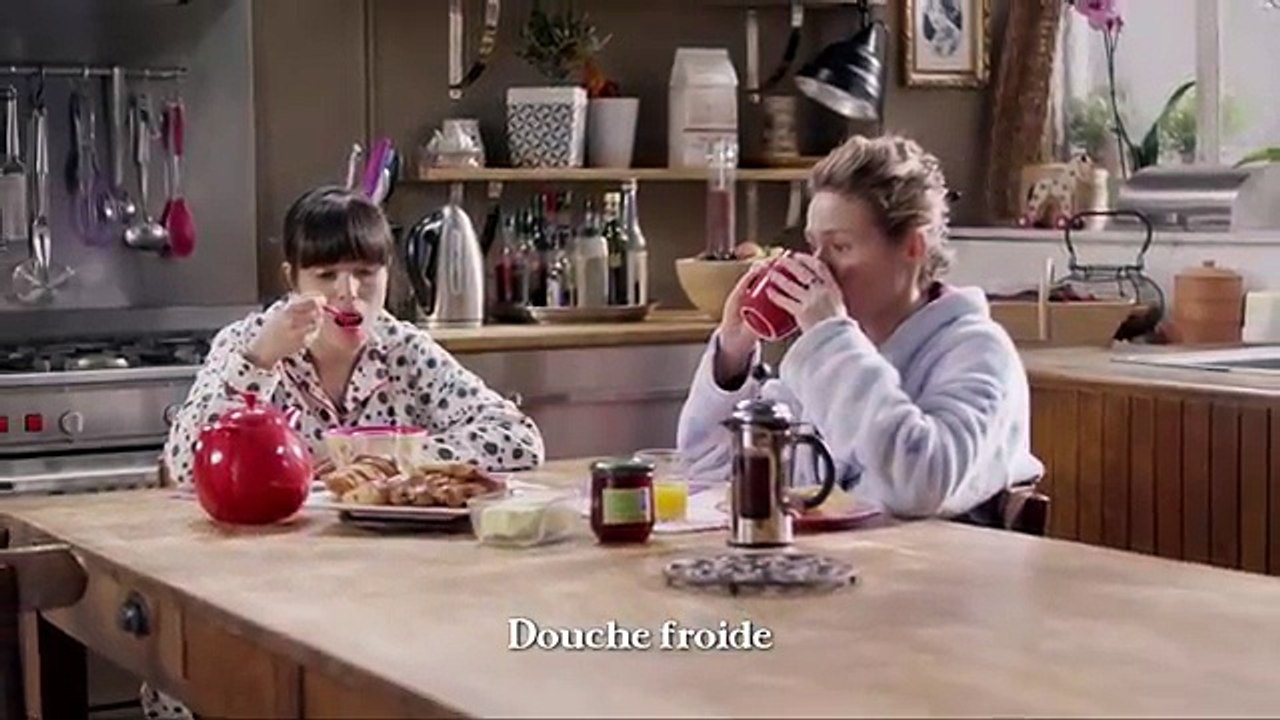 Mère et fille : "Le grand bal masqué ","Douche froide", "Viens on danse", "Papa maladroit",