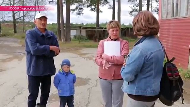 Жители РФ возмущены: 'Ведём войны, кормим Донбасс, а наши дети голодают' (Видео)