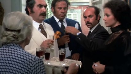 Laura Antonelli indossare calze nere