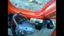 #EsDeFantasma - Corte casero ciclomotor