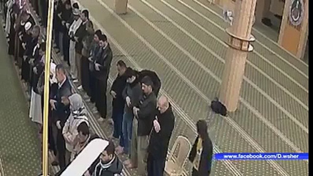 سبحان الله مات ساجدا يا رب أحسن خاتمتنا