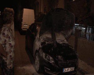 Avcılar'da 26 Araç Kundaklandı