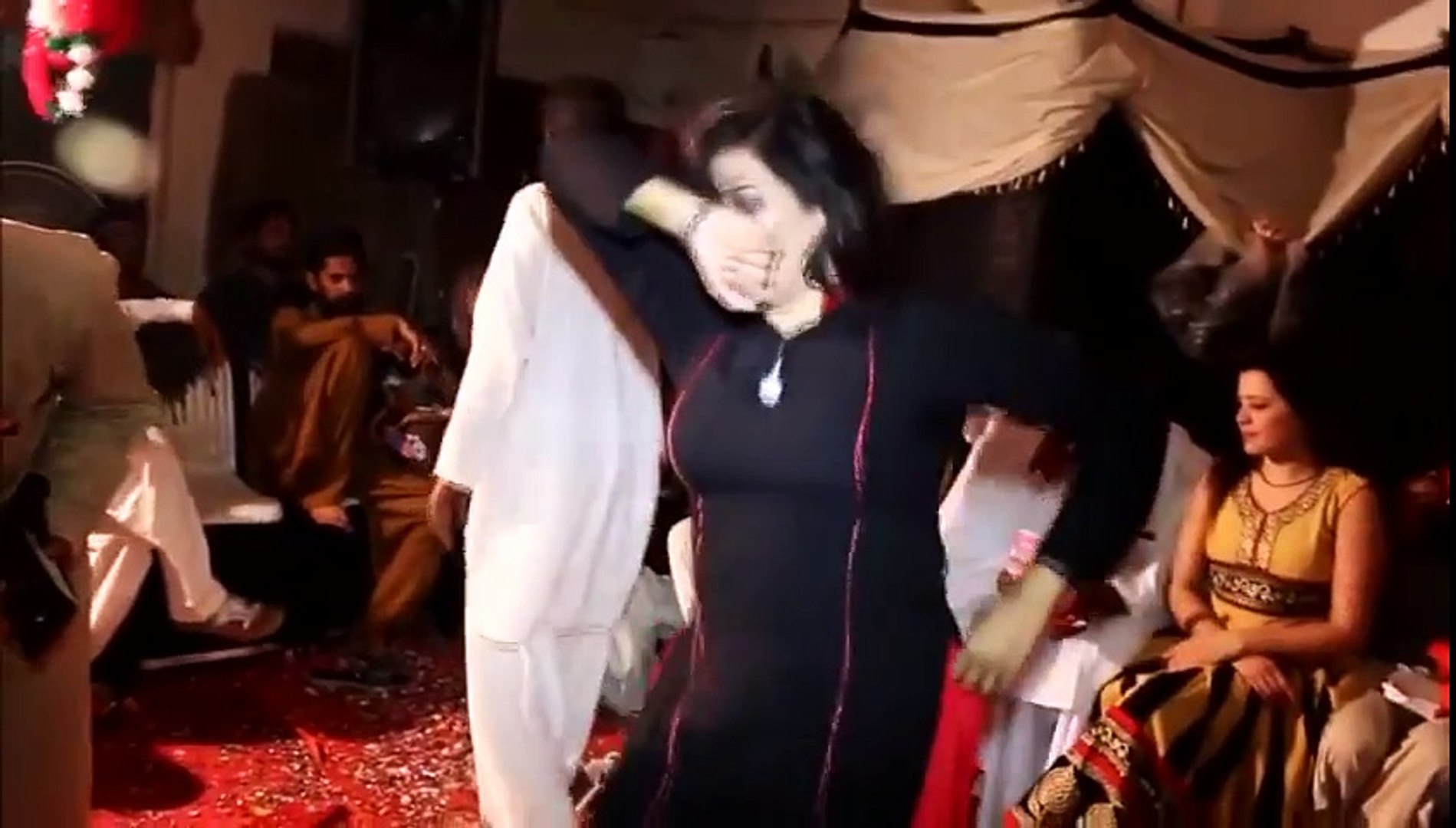 ⁣✔ Punjabi Mujra Songs Pakistani ► Tumhari Ankhain ► Pakistani Shadi Dance