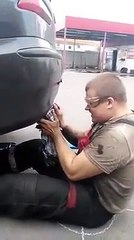 A man show's funn with car latest this week