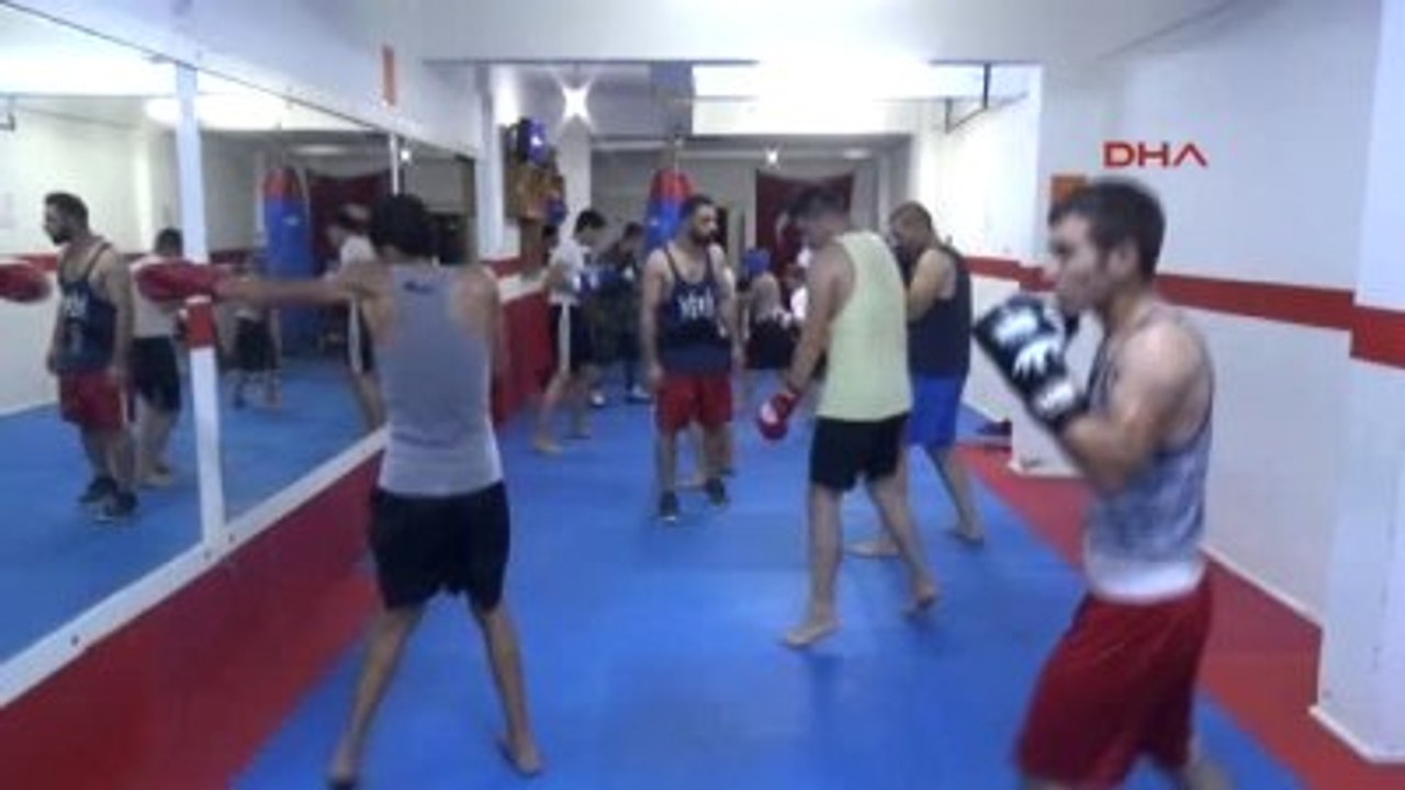 Manisa Döve Döve Öğretiyor