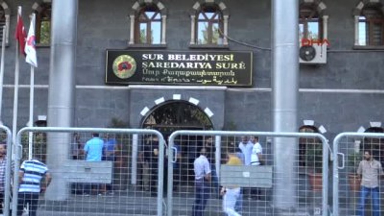Diyarbakır Sur Belediyesi'ne Kayyum Atandı