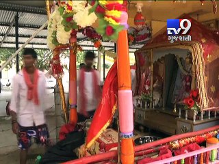 Devotees From Entire State Walk Towards Ambaji for Bhadarvi Poonam - Tv9
