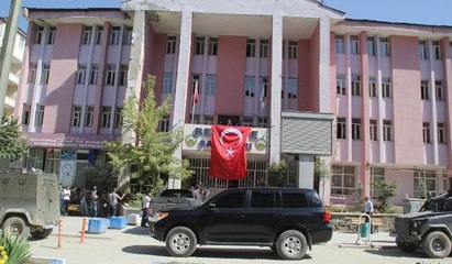 Kayyım atamasını protesto edenlere polis müdahalesi