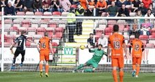Dundee United Kalecisi Bell, 32 Dakikada 3 Penaltı Kurtardı