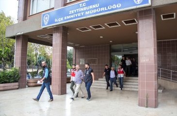 FETÖ Evinden 1 Milyon 600 Bin Dolar Çıktı