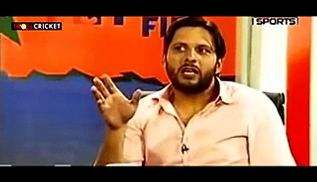 Shahid Afridi-Teling Story Of Inzimam ul Haq