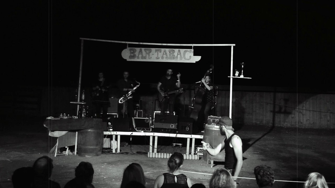 Télégram : "On s'est aimé comme on se quitte"