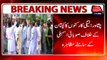 Peshawar: PML-N activists demonstrate against Imran in front of provincial Assembly