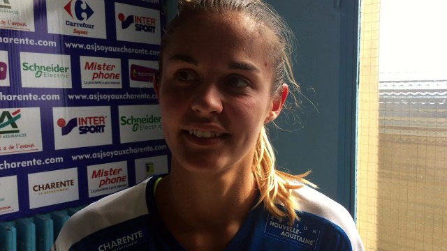 Justine Deschamps, milieu de terrain de Soyaux, après Soyaux - Lyon