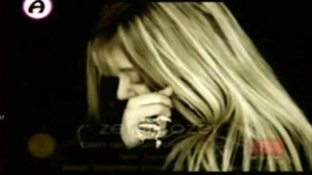 Zerrin Özer - Ben Seni Sevmeyi Sevdim