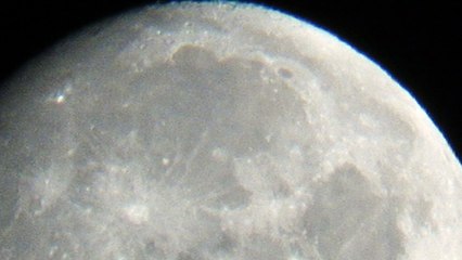 zooming on moon