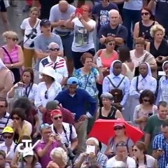 51. Pape François sur Instagram