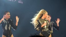 Beyonce arrête un concert pour la demande en mariage de danseurs !