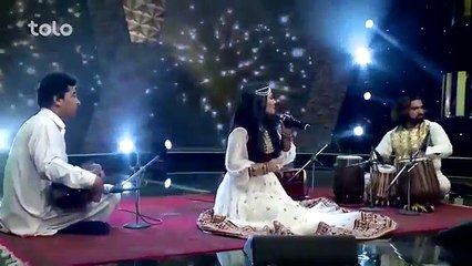 Aryana Syed Mix Pashto Song at Afghan Star 2016