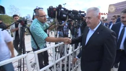 Başbakan Yıldırım Gazetecilerle Başramlaştı