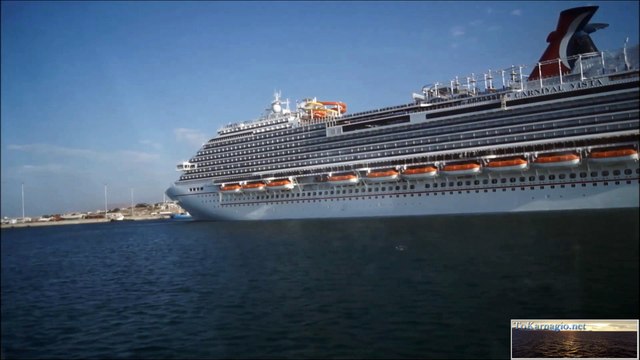 CARNIVAL VISTA DEPARTURE FROM HERAKLION PORT.