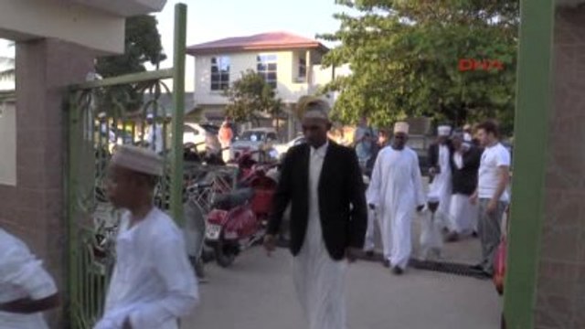 Tanzanya'da Müslümanlar Kurban Bayramı Namazı İçin Camilere Akın Etti