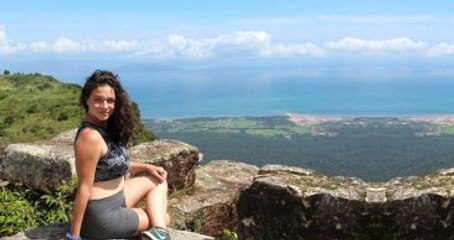 Tecavüzden Kaçan Kadın Uçurumdan Yuvarlandı