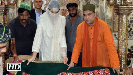 Katrina Kaif At Fatehpur Sikri For Her Film Baar Baar Dekho