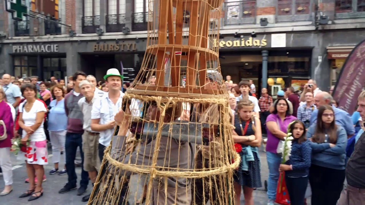 Fête des 400 cloches, spectacle Zo à Tournai