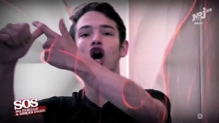 Zapping Télé du 12 septembre 2016 - CLASH "3 poils à la shnek et ça ne se sent plus" !