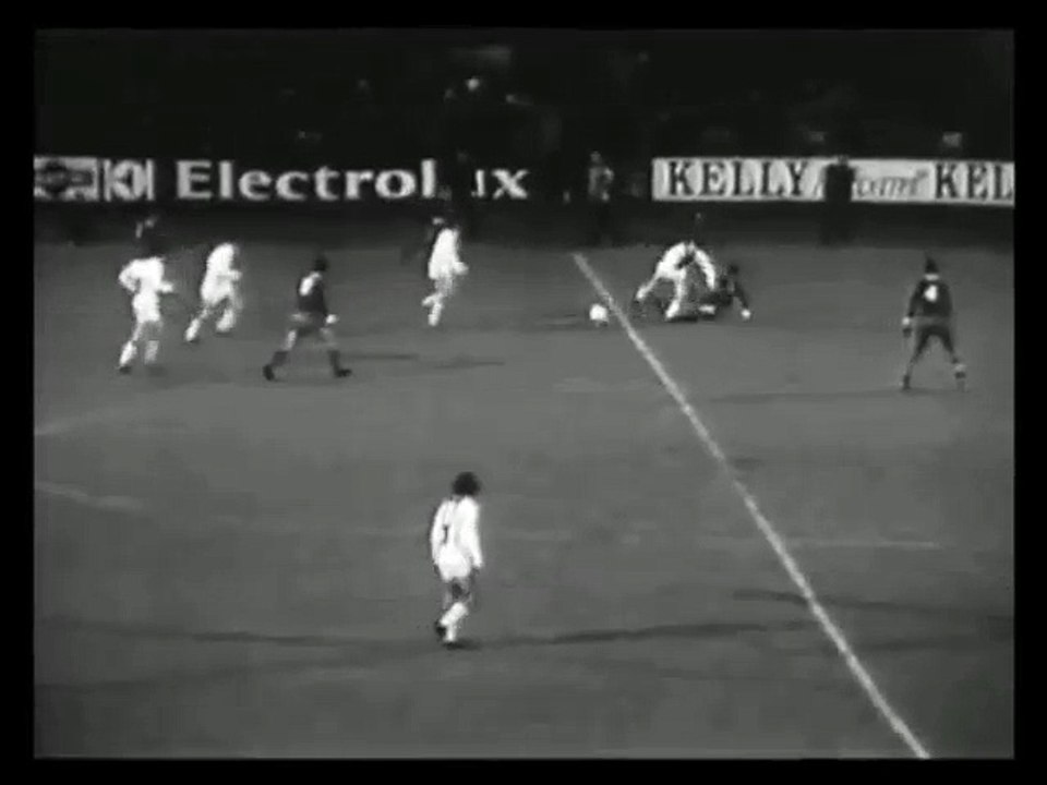 cruyffbenfica72home1sthalf