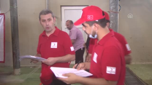 Türk Kızılayı'ndan Kerkük'te Kurban Yardımı - Kerkük