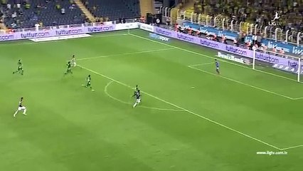 L'énorme sauvetage d'Aziz Behich