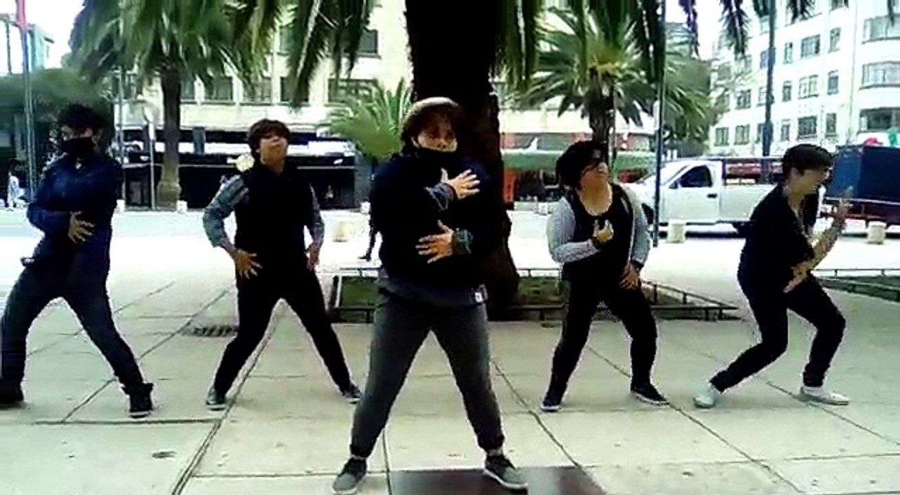Dancing Gold 7