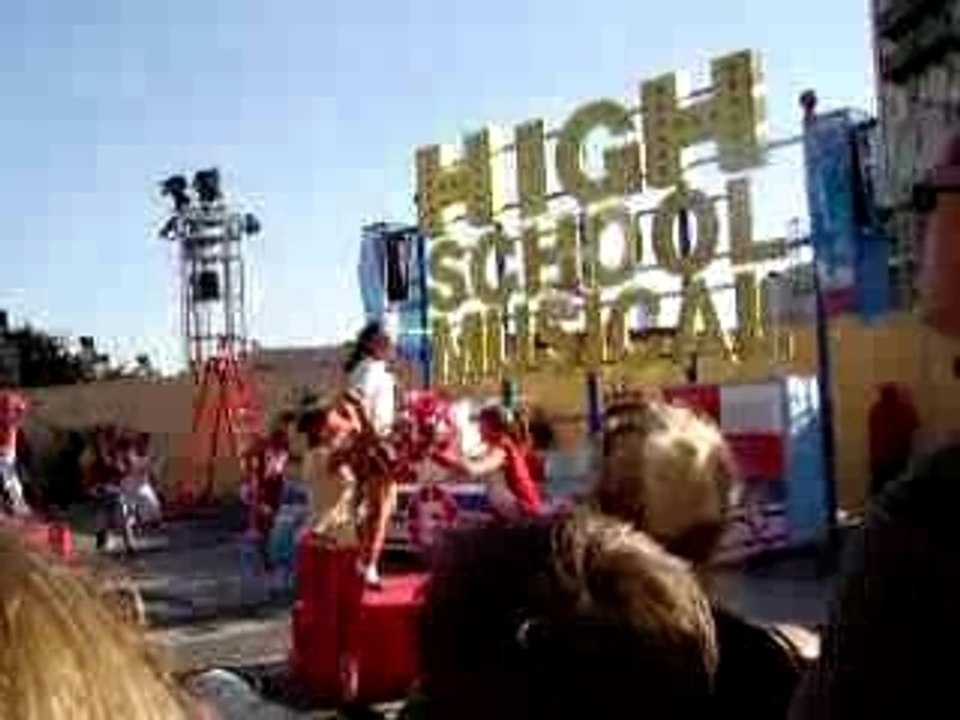 DLP High School Musical 01