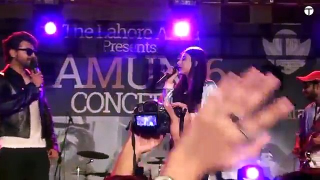 Farhan Saeed & Urwa Hocane performing live - Udaari OST Sajna