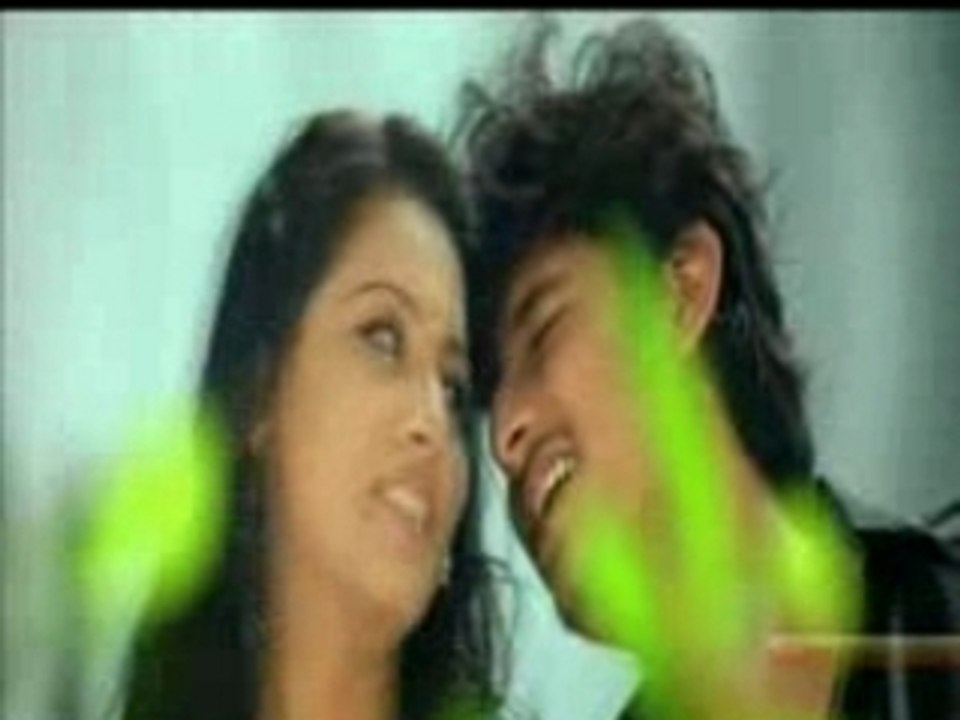 Perunthil nee enaku