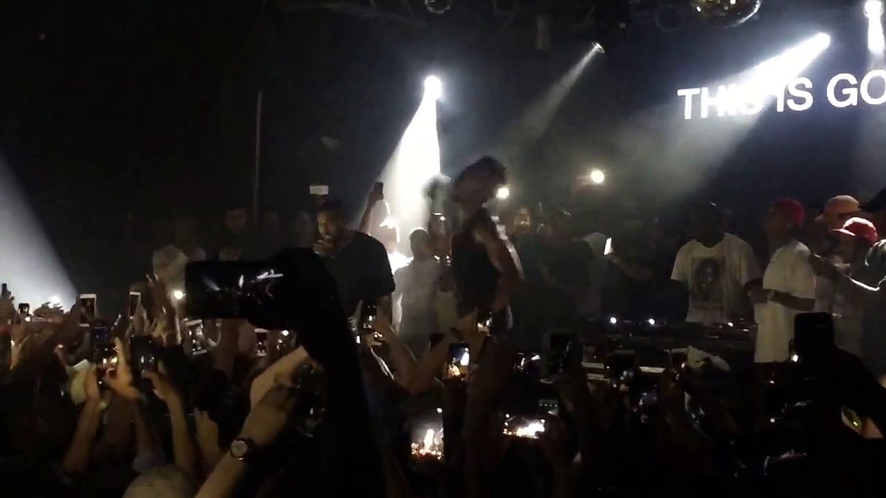 Desiigner 'Timmy Turner' (Remix) Featuring Kanye West Live