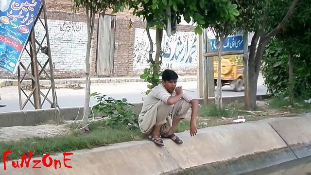 FuNzOnE whats-app funny videos Indian latest 2016 - you can't stop laughing!!!