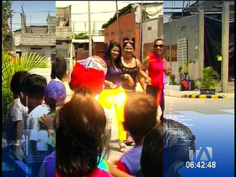 Usuarios se quejan por falta de buses en Guayaquil