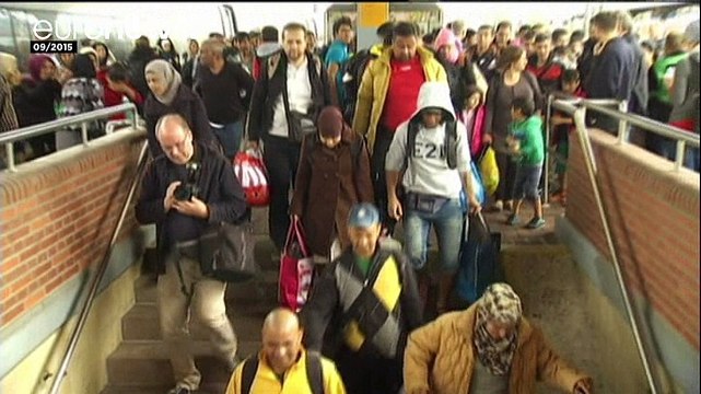 Меркель теряет поддержку на фоне миграционного кризиса