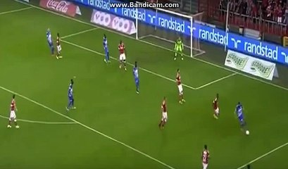 Susic potez dribling Genk