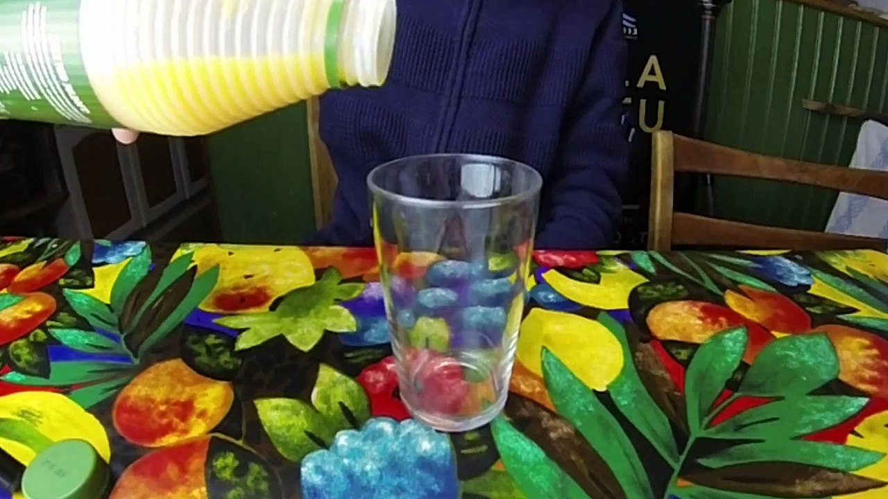 Video effect of the month 3: Behind a breakfast