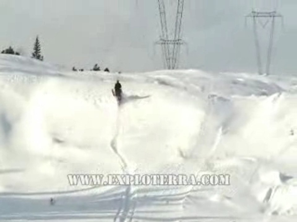 Motoneige hors-piste au Canada, Québec avec Exploterra.com