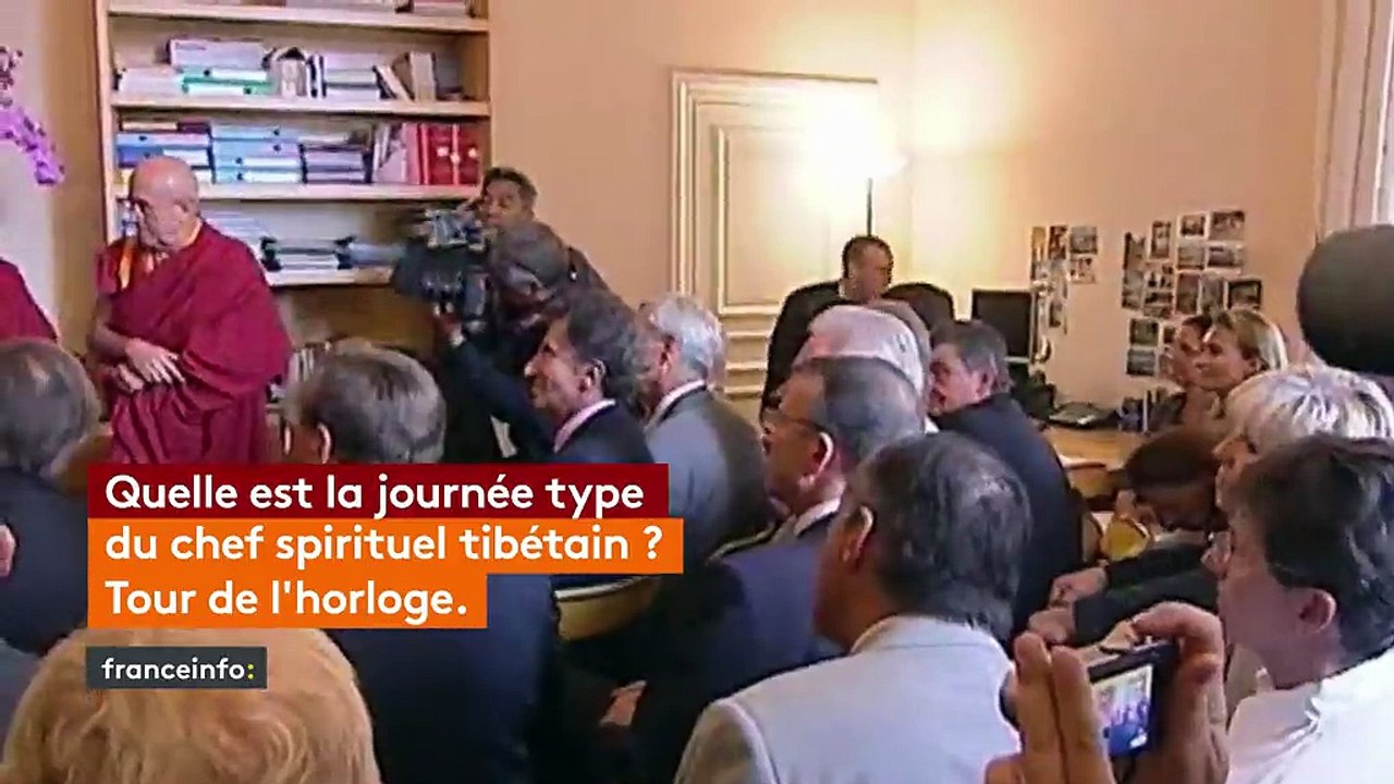 Réveil aux aurores, méditation et thé : la journée type du dalaï-lama