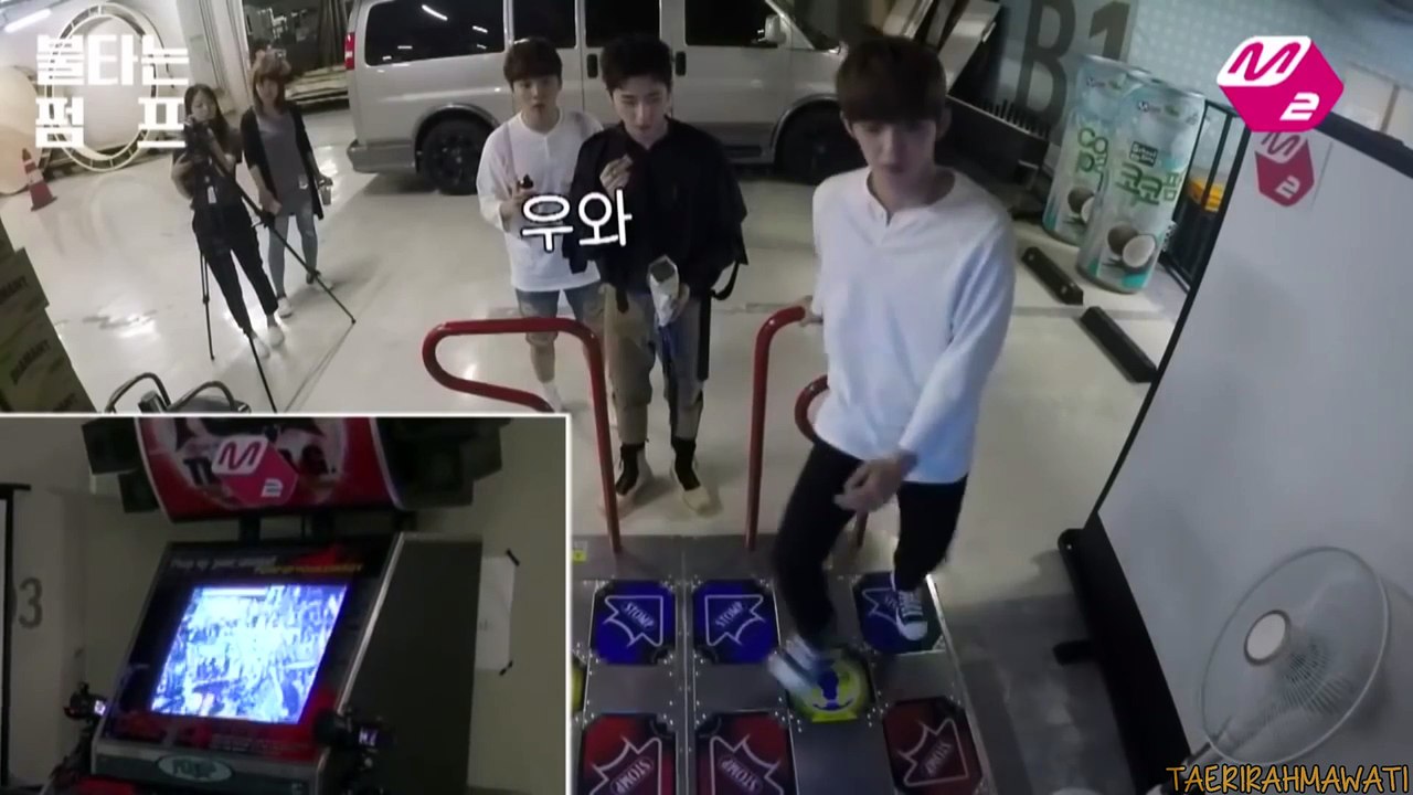 [Bonus Clip] Expectation Vs. Reality : Seventeen's S.Coups & Monsta X Play "Pump It Up"