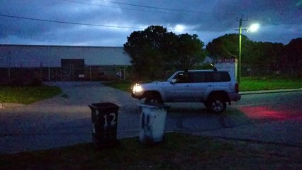 video drole - Il explose sa voiture en faisant des gros burn