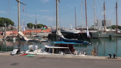 Kadınlar, Gazze'ye Ablukayı Delmek İçin Yola Çıktı